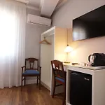Guest house Castanuelos Candeleda