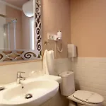 Guest house Castanuelos 2*