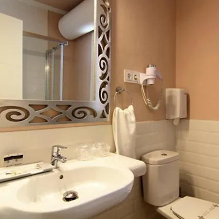 Castanuelos Guest house Candeleda