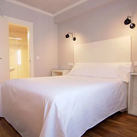 Castanuelos Guest house Candeleda