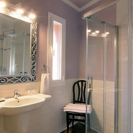 Castanuelos 2* Candeleda