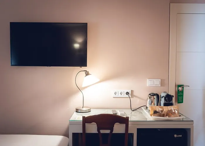 Castanuelos 게스트하우스 2*