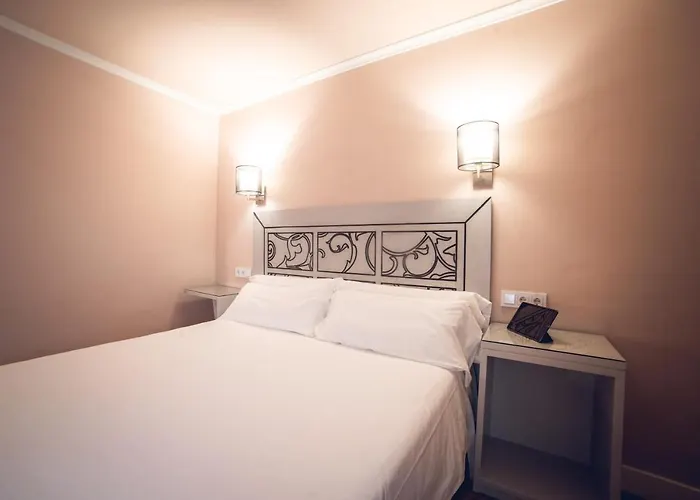 Castanuelos 칸델레다