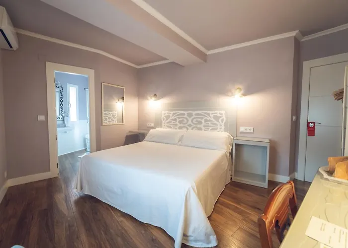 Castanuelos 게스트하우스