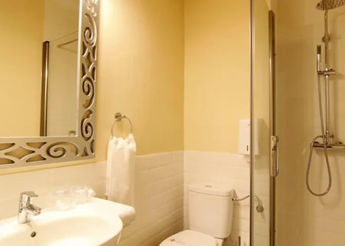 Castanuelos 게스트하우스 칸델레다