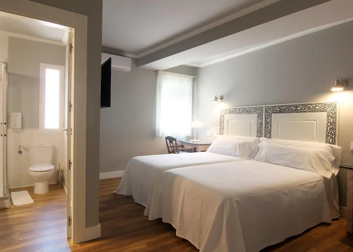 Castanuelos 2* 칸델레다