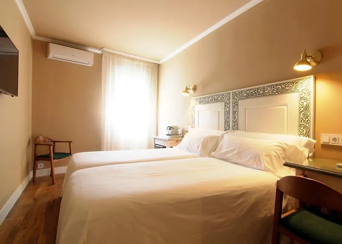 Castanuelos 칸델레다