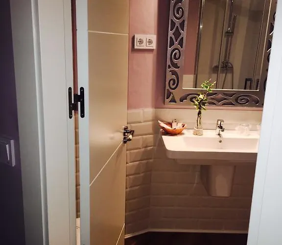 Castanuelos 2* 칸델레다