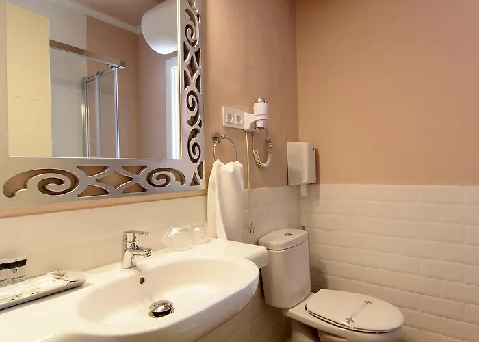 게스트하우스 Castanuelos 2*