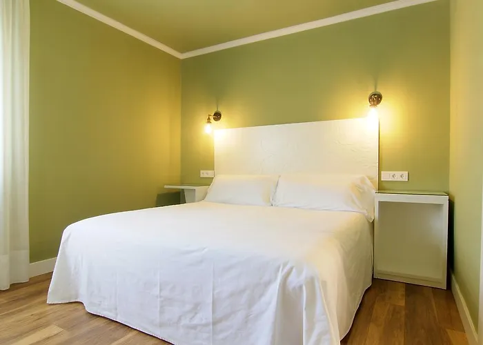 Castanuelos 2* Candeleda